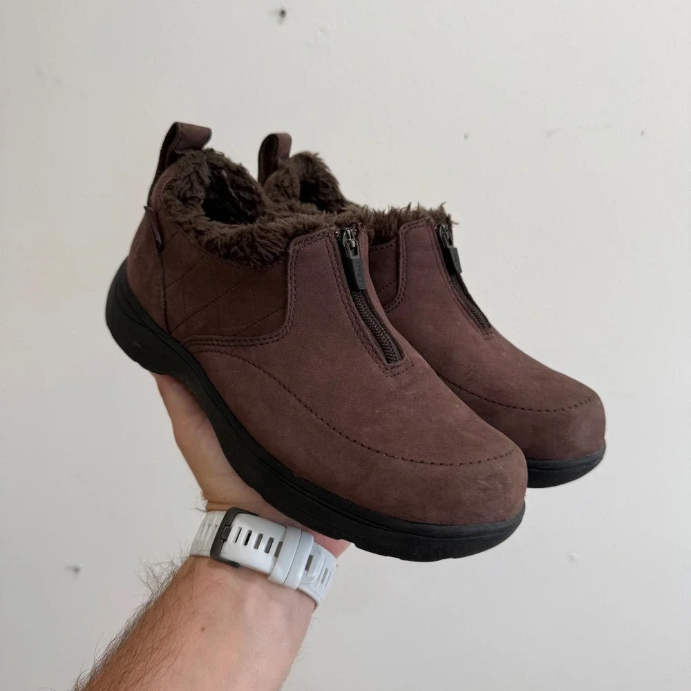 LL Bean Women Brown Suede TEK2.5 Waterproof 200g PrimaLoft Snow Sneakers 8 M